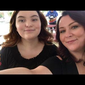 Meet your Posher, Alli